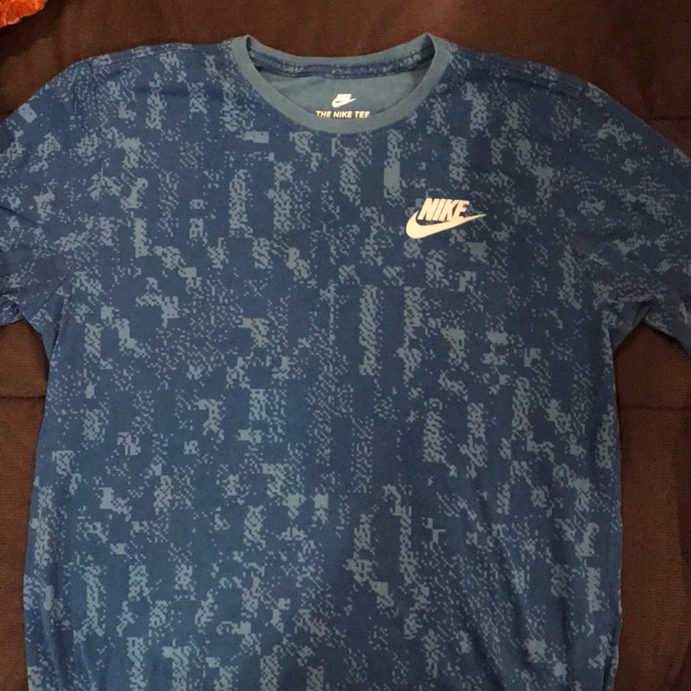 Nike T-Shirt